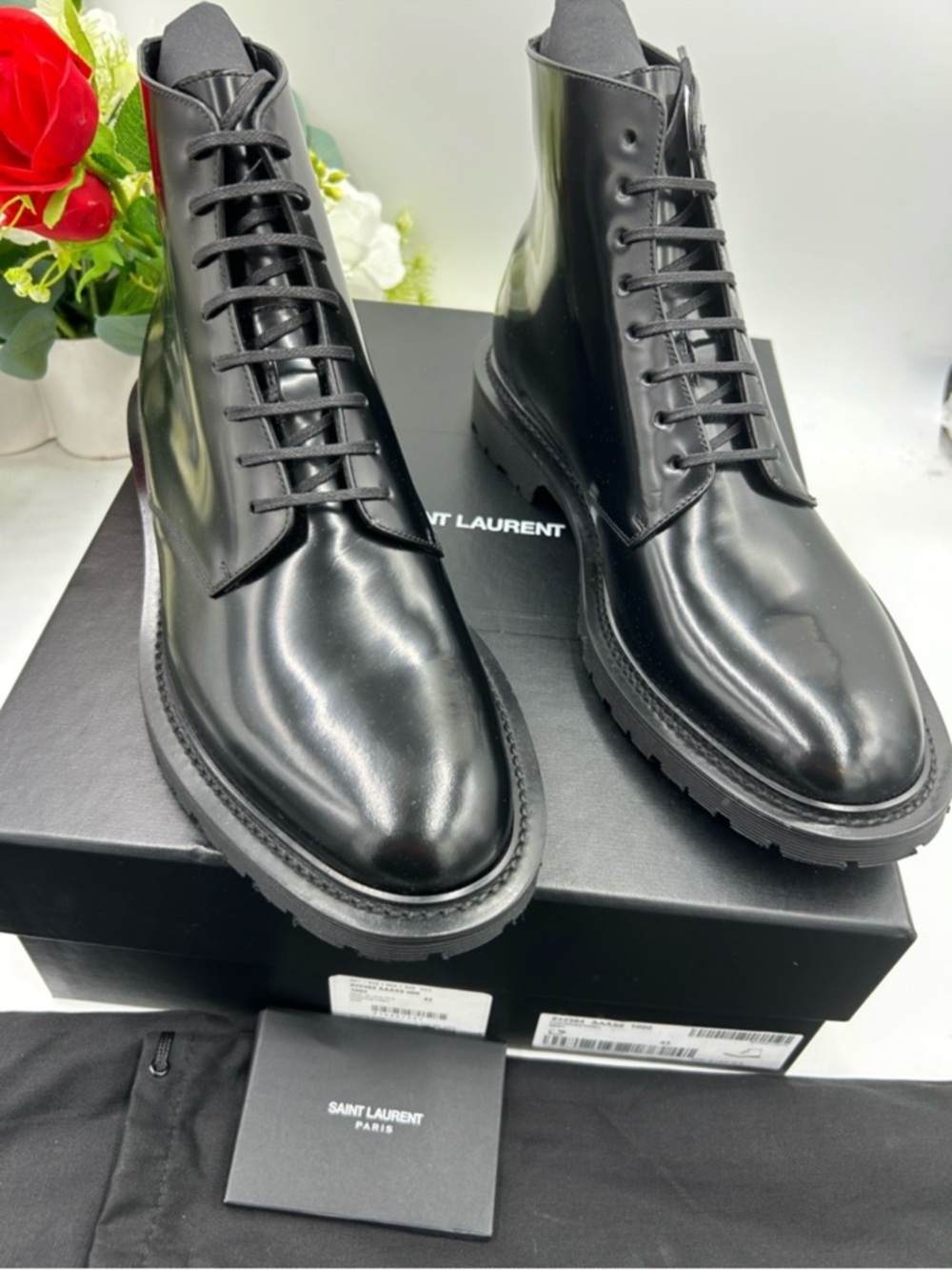 SOLD !!! Men’s Saint Laurent calf Skin leather combat boots size 43/10 US